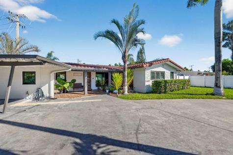2601 NE 8th Court Pompano Beach FL 33062