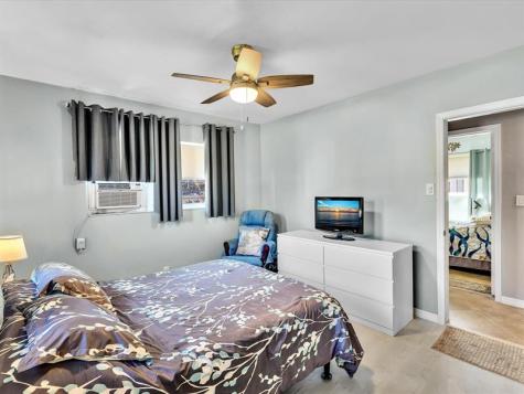 5180 SW 13th Street Plantation FL 33317
