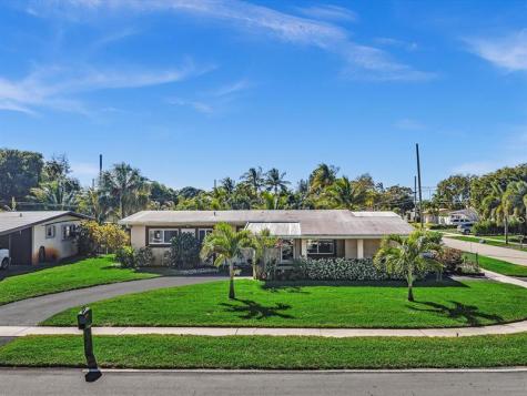 5180 SW 13th Street Plantation FL 33317