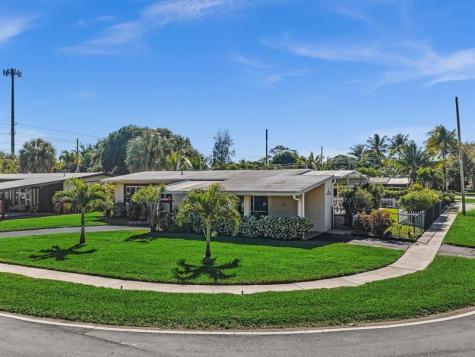 5180 SW 13th Street Plantation FL 33317
