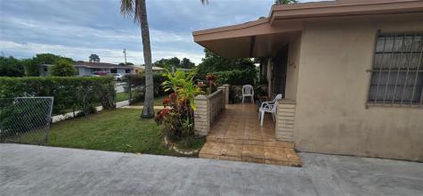 17230 NW 10th Court Miami FL 33169