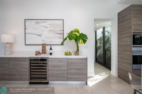 16553 Botaniko Drive Weston FL 33326