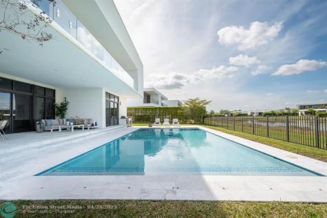 16553 Botaniko Drive Weston FL 33326