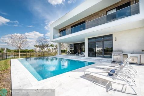 16553 Botaniko Drive Weston FL 33326