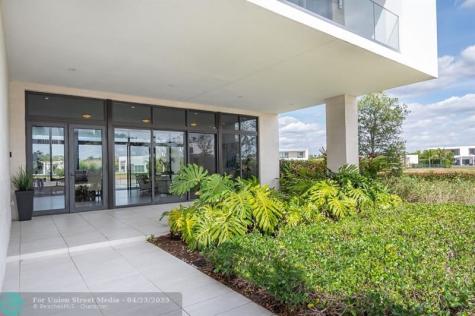 16553 Botaniko Drive Weston FL 33326