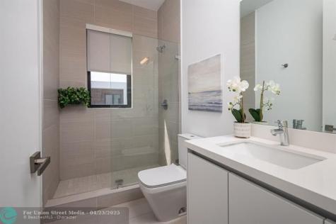 16553 Botaniko Drive Weston FL 33326