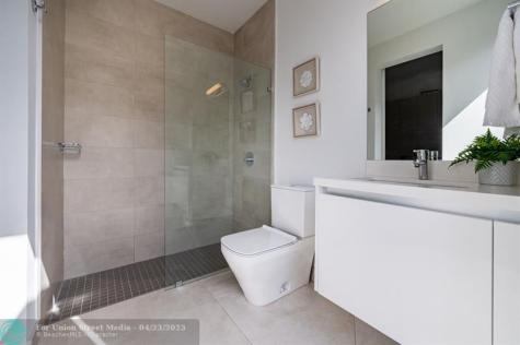 16553 Botaniko Drive Weston FL 33326