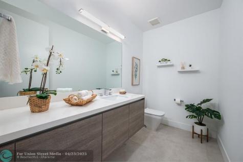 16553 Botaniko Drive Weston FL 33326