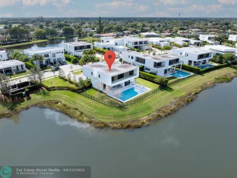 16553 Botaniko Drive Weston FL 33326