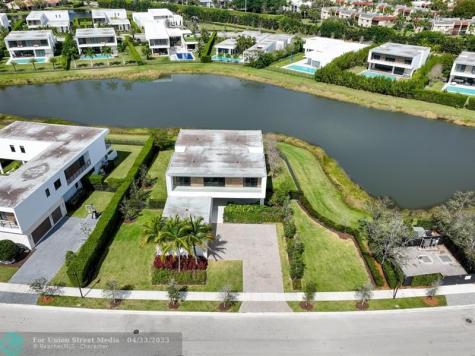 16553 Botaniko Drive Weston FL 33326
