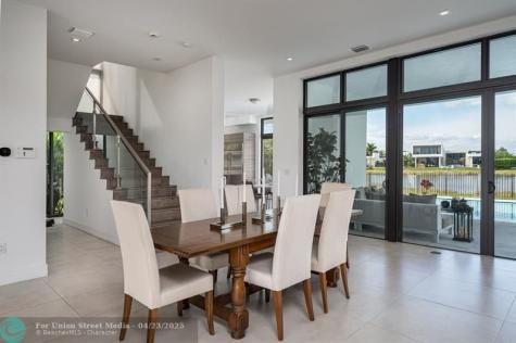 16553 Botaniko Drive Weston FL 33326