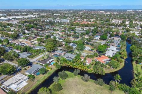 7310 NW 13th Court Plantation FL 33313