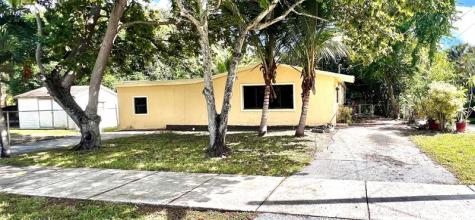 6000 NW 41st Terrace North Lauderdale FL 33319