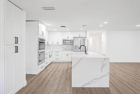 216 Bayberry Drive Plantation FL 33317