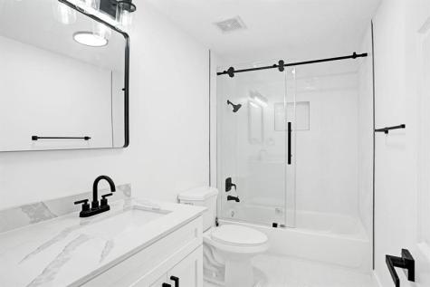 216 Bayberry Drive Plantation FL 33317