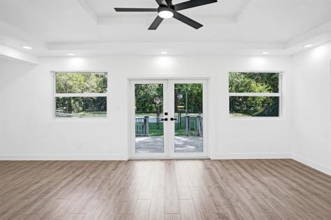 216 Bayberry Drive Plantation FL 33317