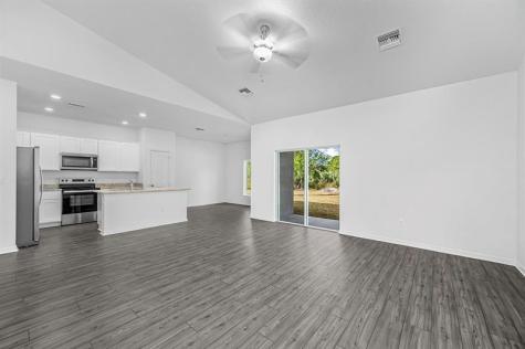 8365 99TH Avenue Vero Beach FL 32967