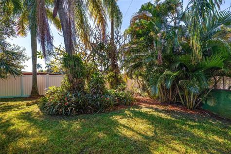 2241 SW 38th Avenue Fort Lauderdale FL 33312