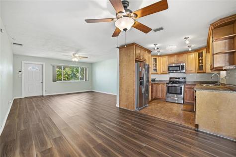 2241 SW 38th Avenue Fort Lauderdale FL 33312