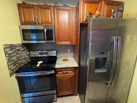 31 NE 57th Court Fort Lauderdale FL 33334