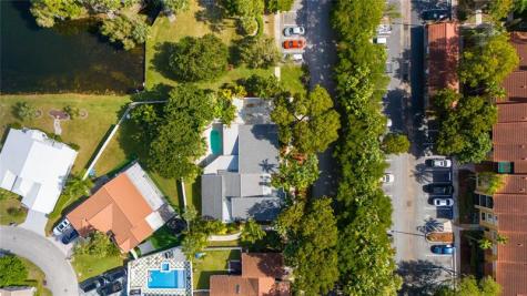 4701 NW 1st Place Deerfield Beach FL 33442
