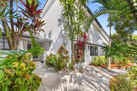 4701 NW 1st Place Deerfield Beach FL 33442