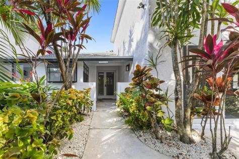 4701 NW 1st Place Deerfield Beach FL 33442