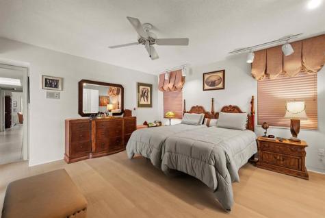 3400 N 47th Avenue Hollywood FL 33021