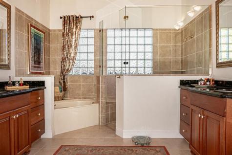 2490 NW Lakeridge Drive Palm City FL 34990