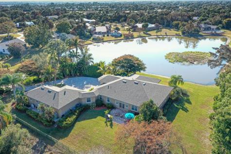 2490 NW Lakeridge Drive Palm City FL 34990