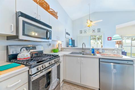 98 Gables Boulevard Weston FL 33326