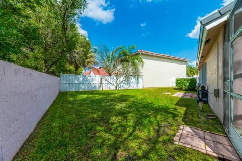 98 Gables Boulevard Weston FL 33326