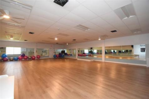 98 Gables Boulevard Weston FL 33326