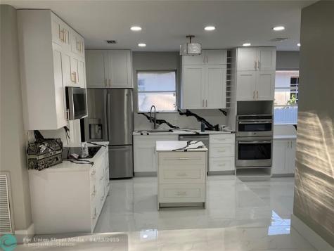 3221 NW 11th Court Miami FL 33127