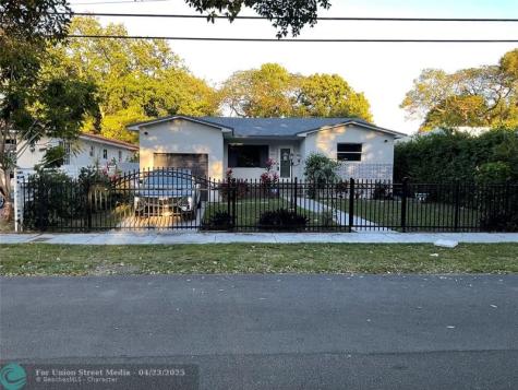 3221 NW 11th Court Miami FL 33127