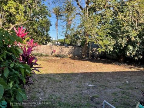 3221 NW 11th Court Miami FL 33127
