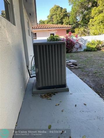 3221 NW 11th Court Miami FL 33127
