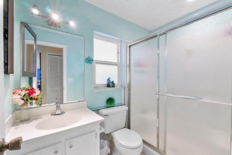 410 SW Natura Avenue Deerfield Beach FL 33441
