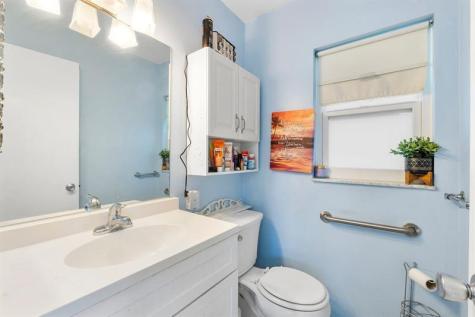 410 SW Natura Avenue Deerfield Beach FL 33441