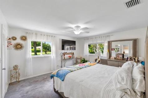 410 SW Natura Avenue Deerfield Beach FL 33441