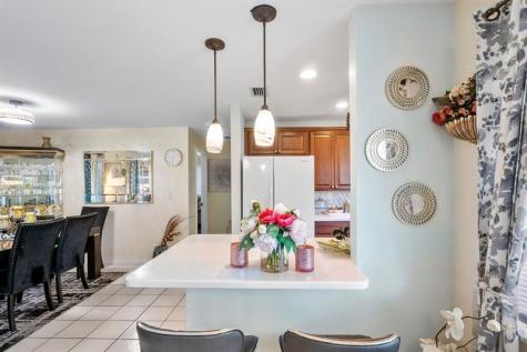 410 SW Natura Avenue Deerfield Beach FL 33441
