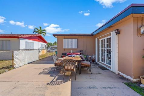 Lauderhill FL 33311