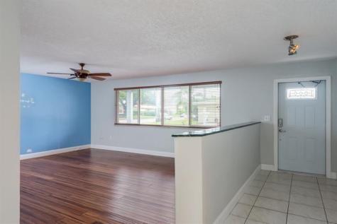 818 N 12th Avenue Hollywood FL 33019