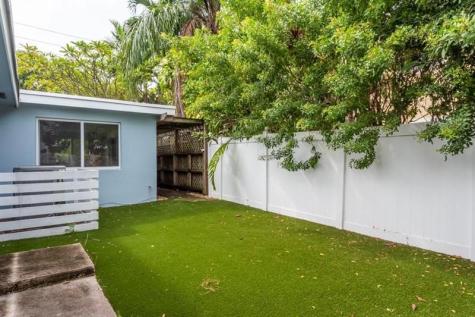 818 N 12th Avenue Hollywood FL 33019