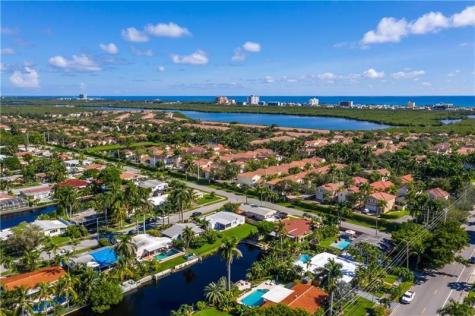 818 N 12th Avenue Hollywood FL 33019