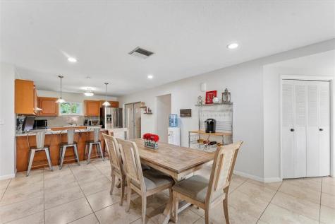 2757 NW 83rd Terrace Coral Springs FL 33065
