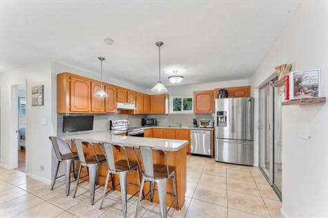 2757 NW 83rd Terrace Coral Springs FL 33065