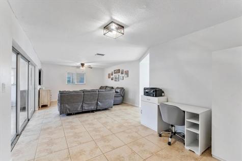 2757 NW 83rd Terrace Coral Springs FL 33065