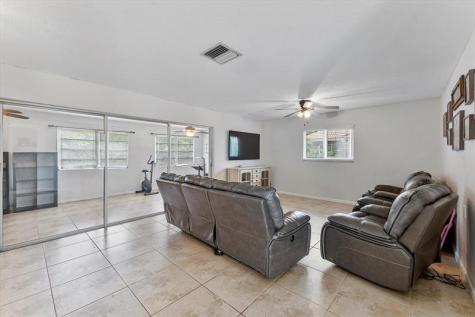 2757 NW 83rd Terrace Coral Springs FL 33065