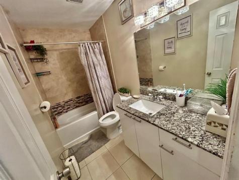 1530 SW 68th Avenue North Lauderdale FL 33068